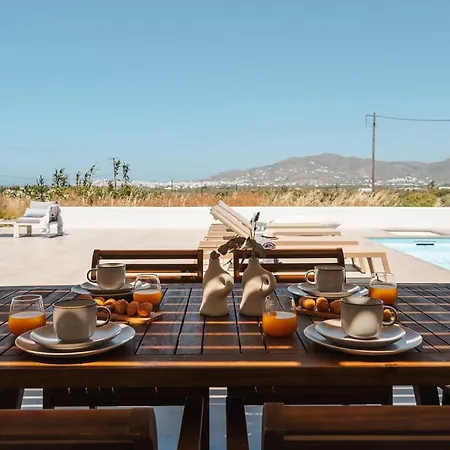 Hébergement de vacances Solena, Brand-new With Pool, Agia Anna Naxos